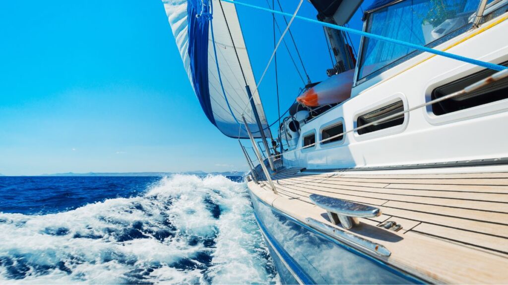 Navigating Essential Features for Modern Boat Rental Software